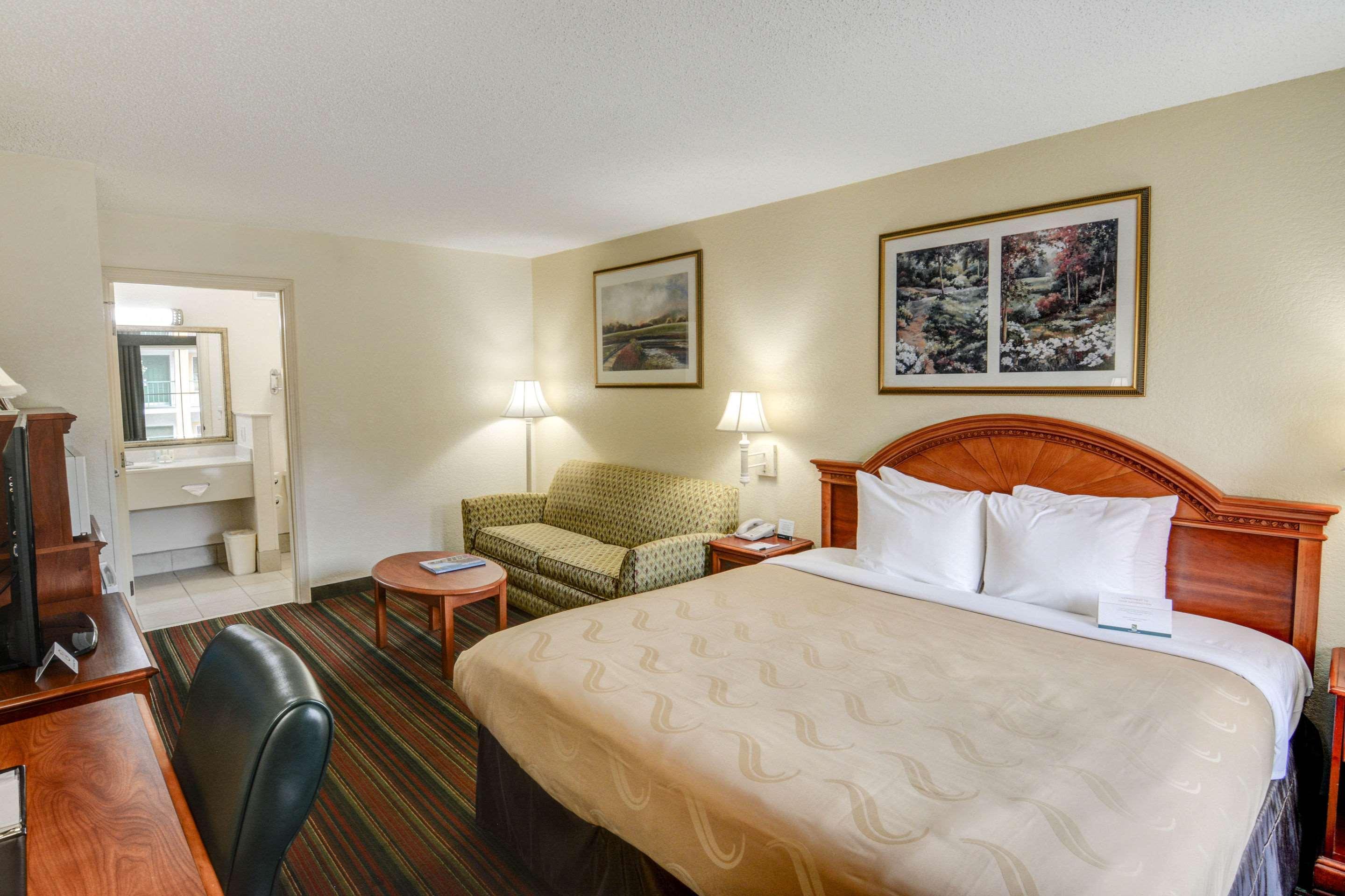 Quality Inn & Suites Biltmore East Asheville Dış mekan fotoğraf