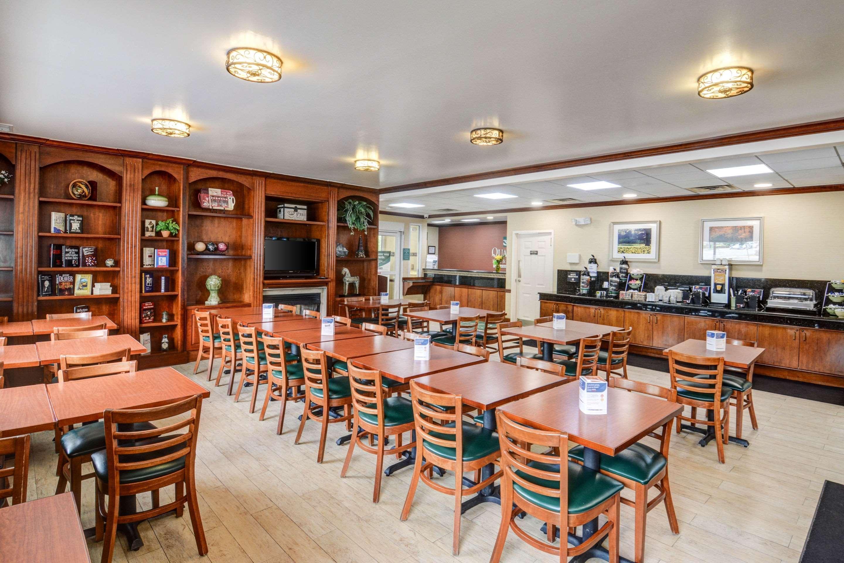 Quality Inn & Suites Biltmore East Asheville Dış mekan fotoğraf