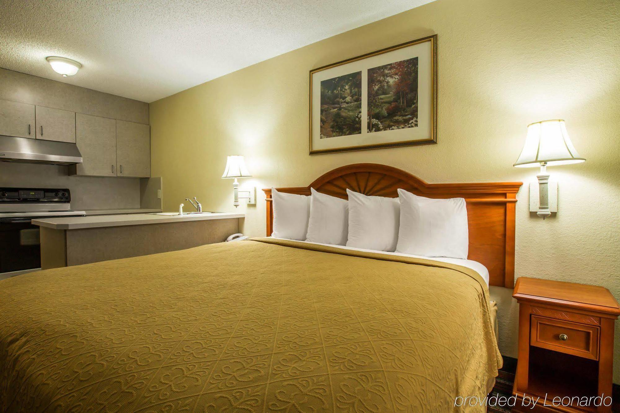 Quality Inn & Suites Biltmore East Asheville Dış mekan fotoğraf